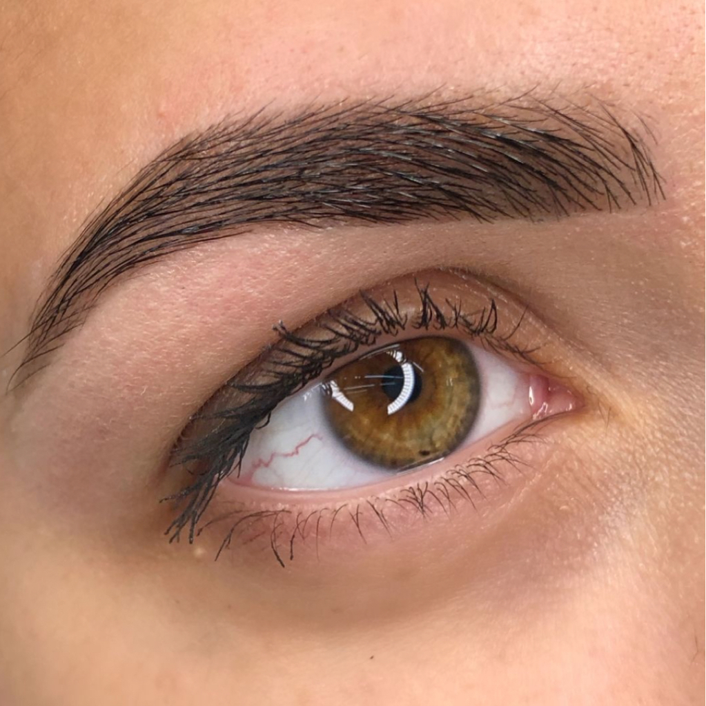 Коррекция+долг.укладка с окрашиванием бровей