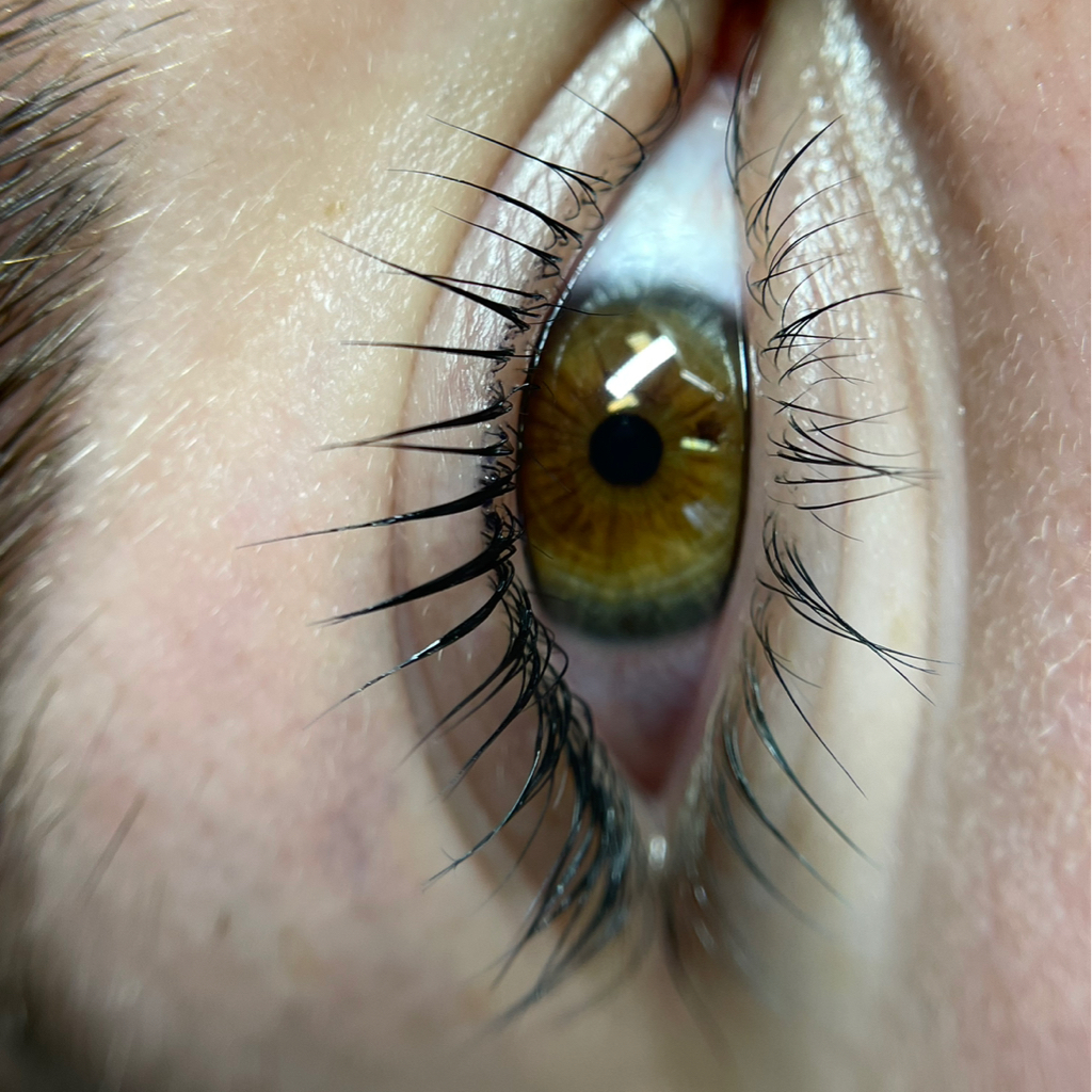 Ламинирование ресниц