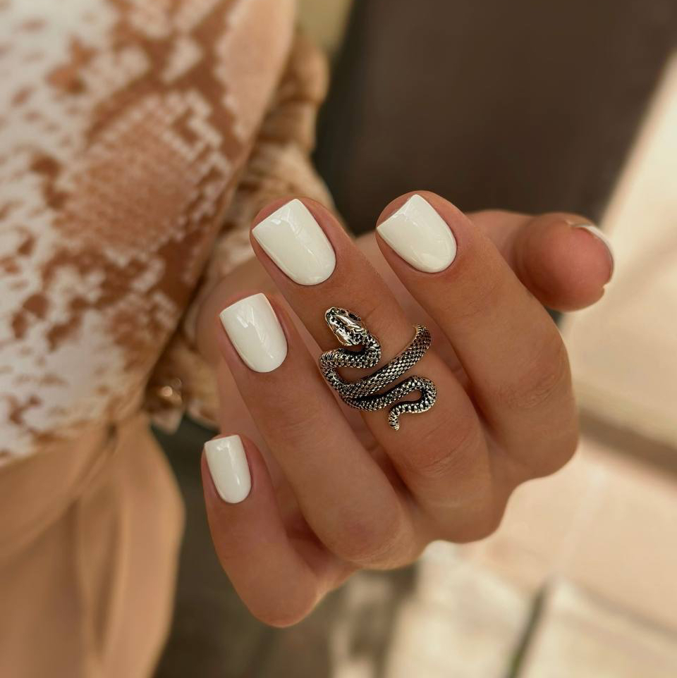 маникюр + однотонное покрытие гель-лак