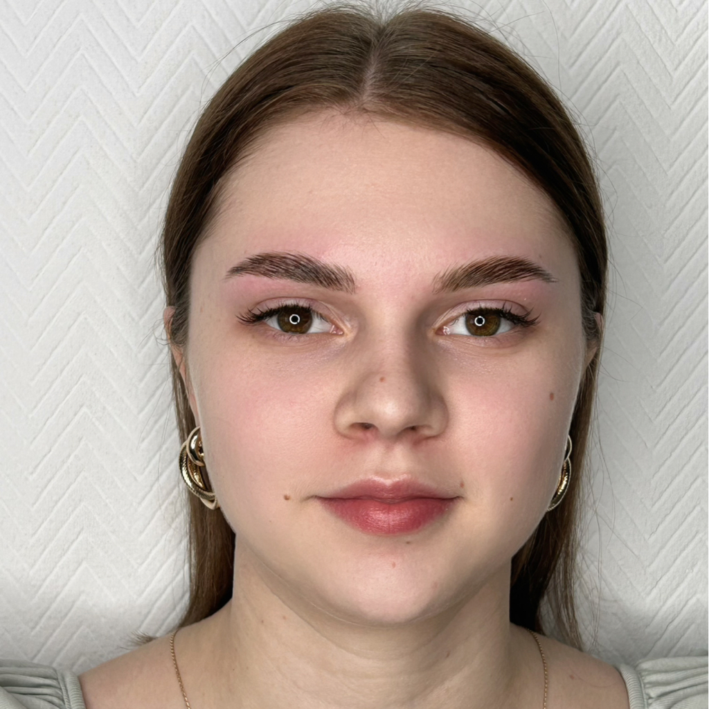 Ламинирование бровей