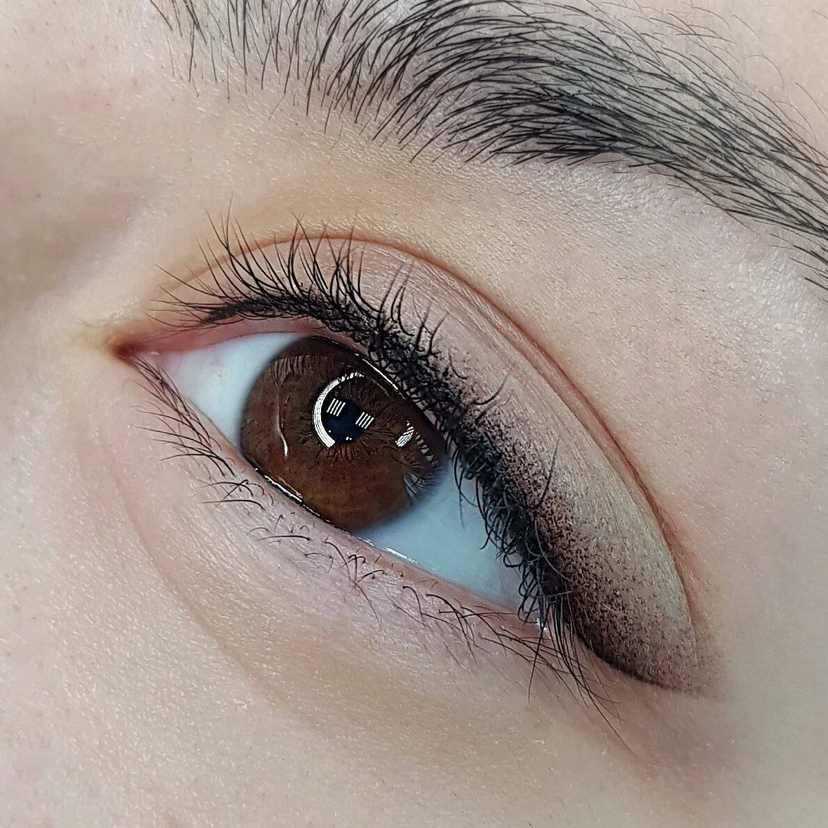 Межресничка, перманентный макияж