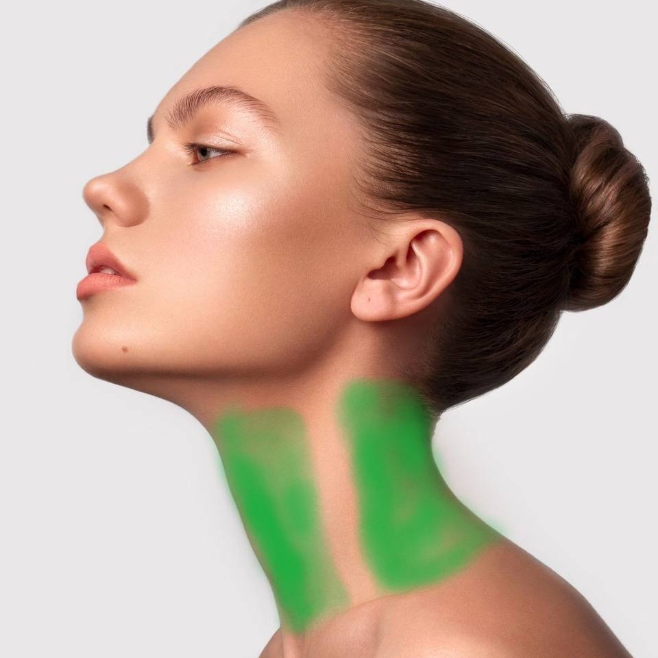 Лазерная эпиляция женская: передняя или задняя поверхность шеи