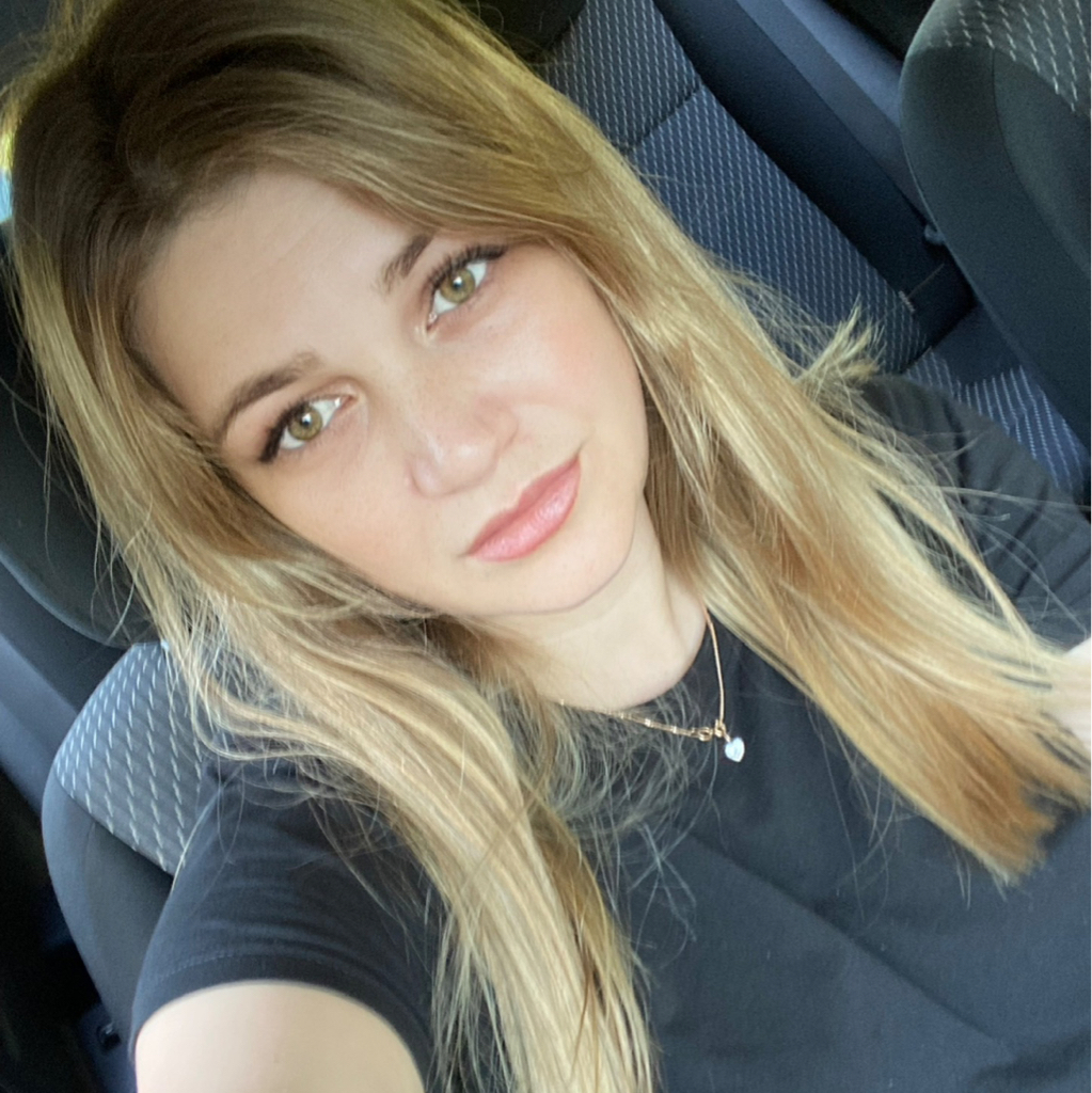 Марина Чернявская