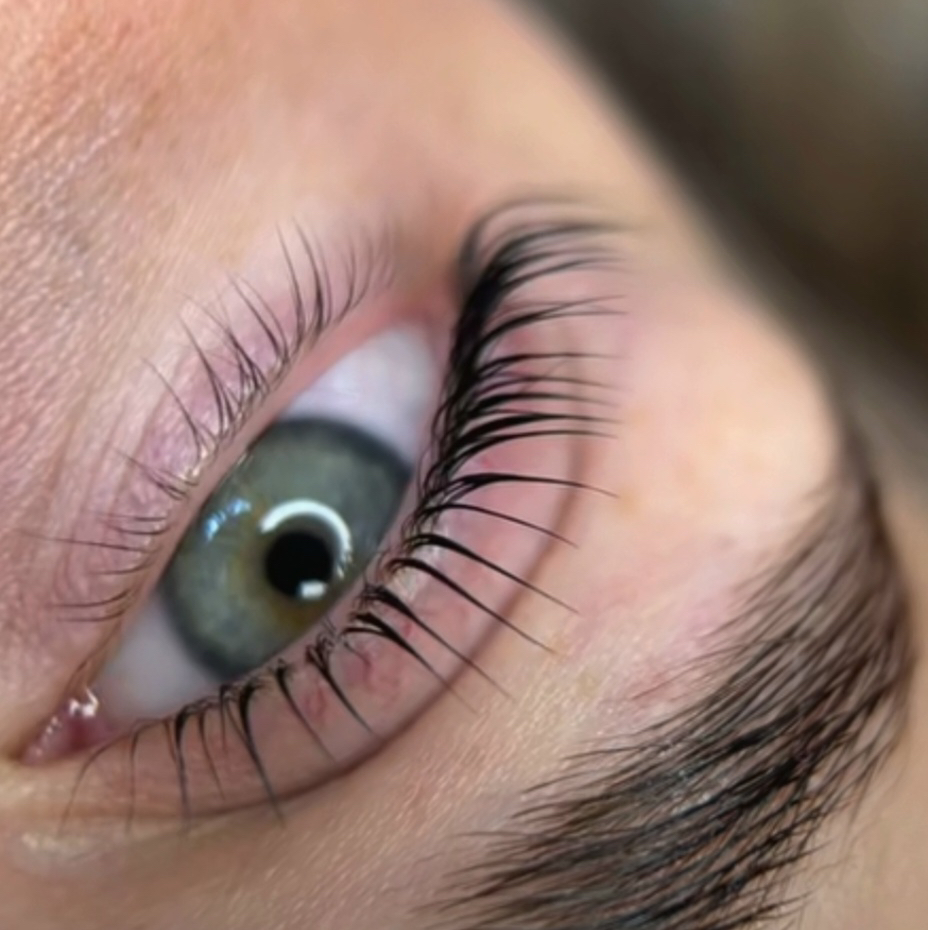 Ламинирование ресниц