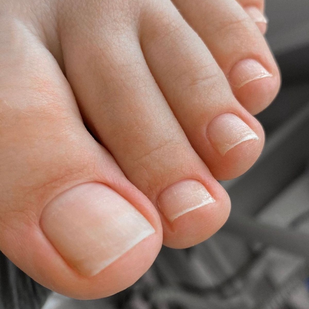 Педикюр пальцев без покрытия