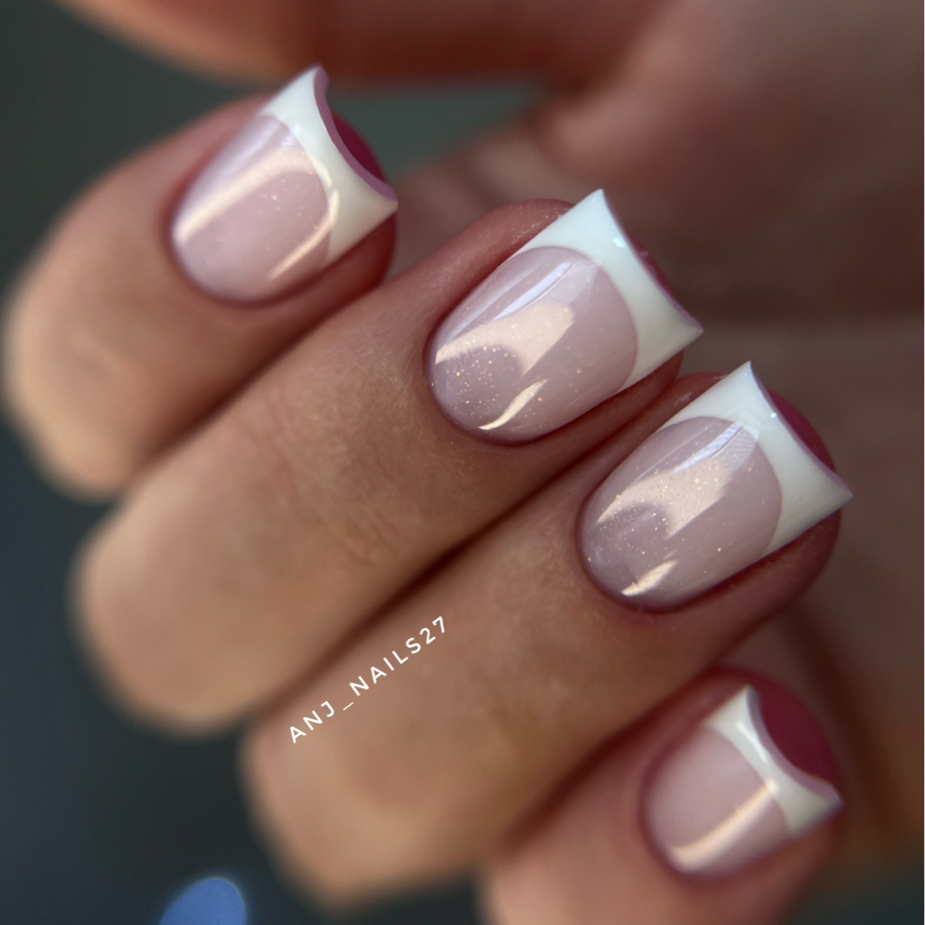 Маникюр+укрепление гелем+френч