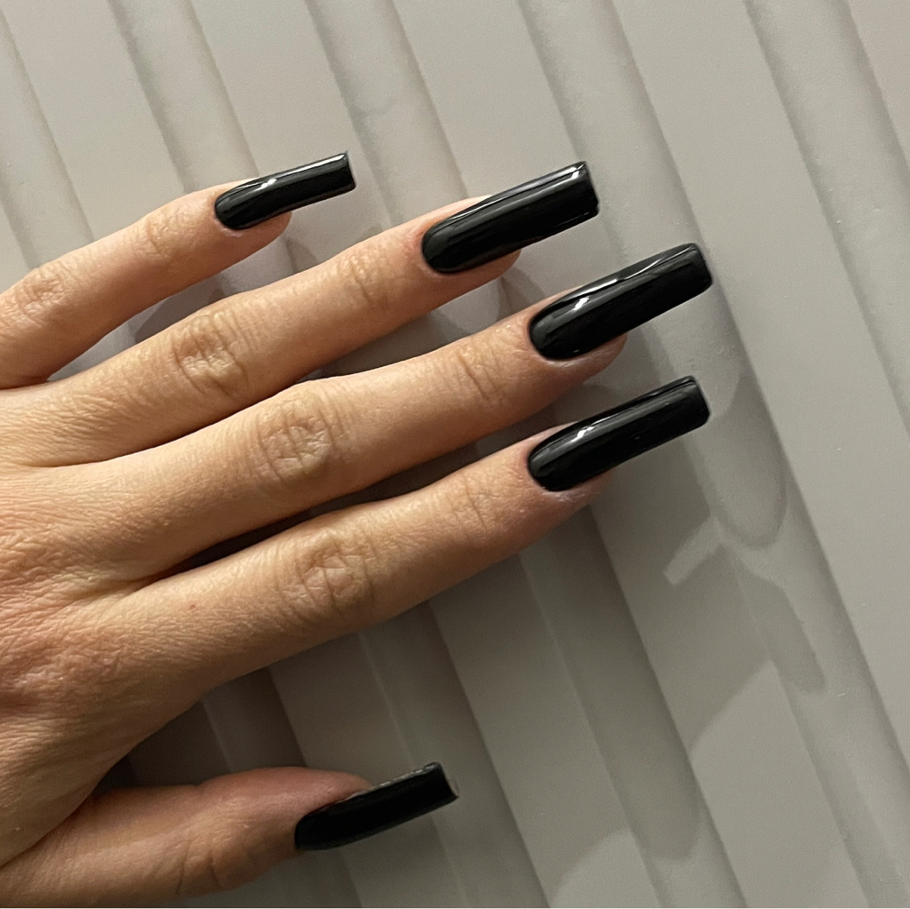 Наращивание ногтей (без дизайна)