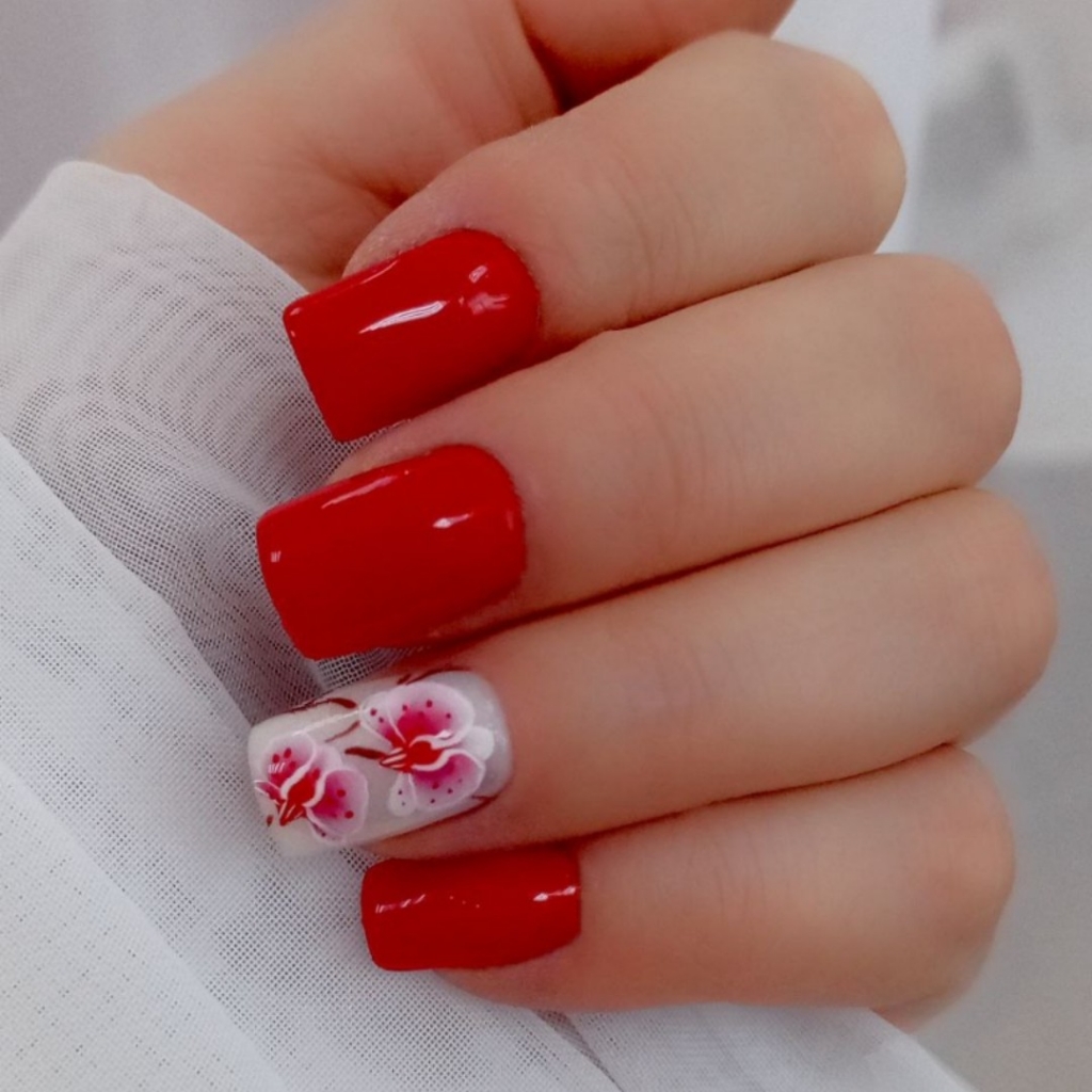 маникюр всё включено