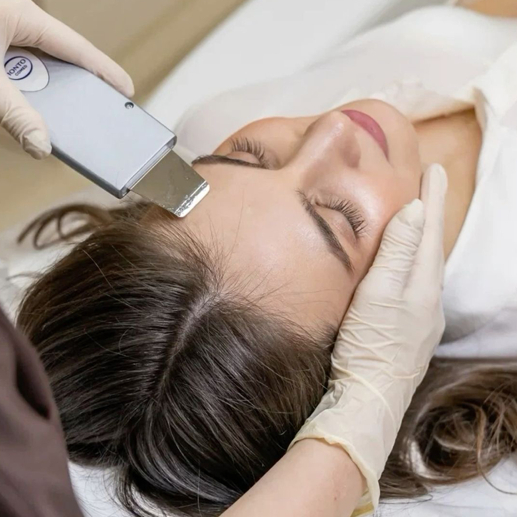 Комбинированная чистка лица (Ультрозвуковая и механическая чистка лица + подбор домашнего ухода)