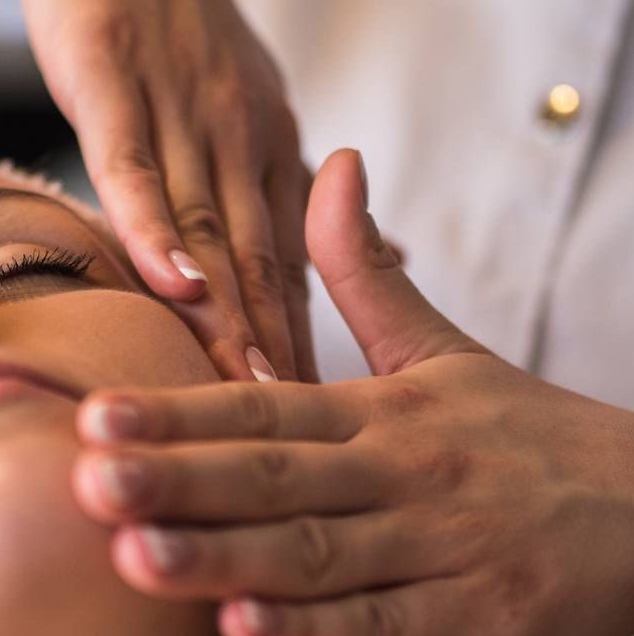 Массаж Ахабадзе