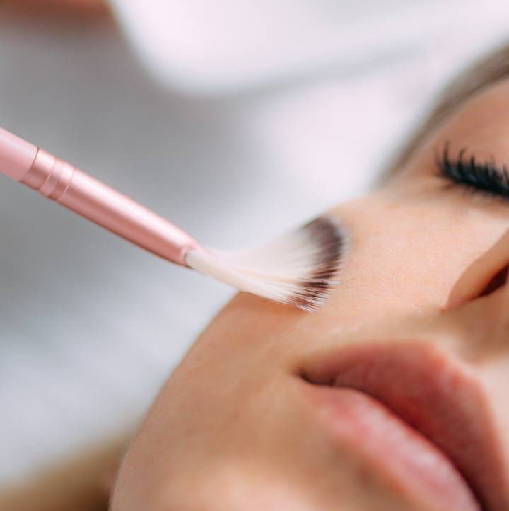 Ретиноевый пилинг