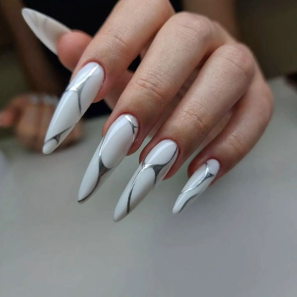 Маникюр работа 14