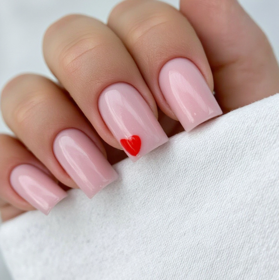 Коррекция ногтей