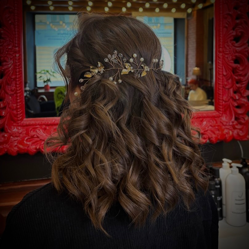 Прическа вечерняя