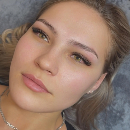 Наращивание ресниц 2-2.5д