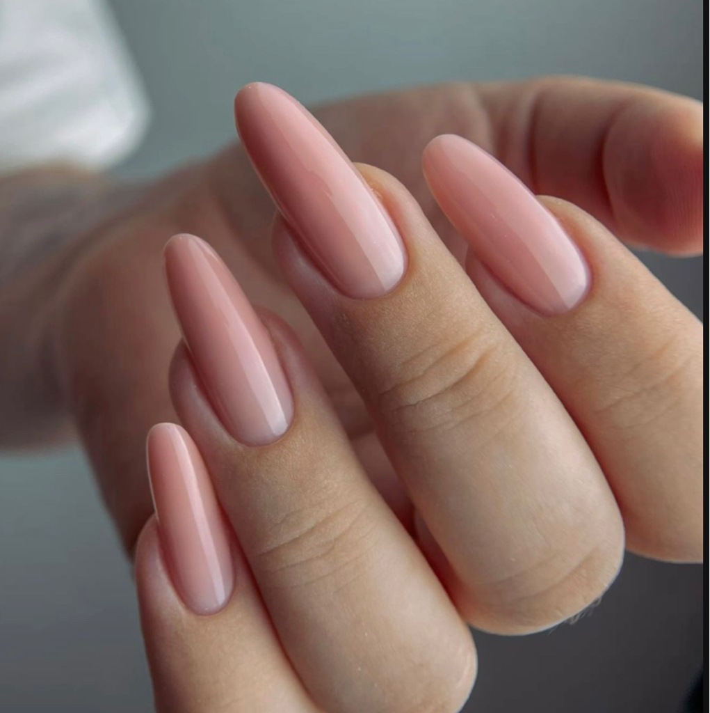 Наращивание ногтей