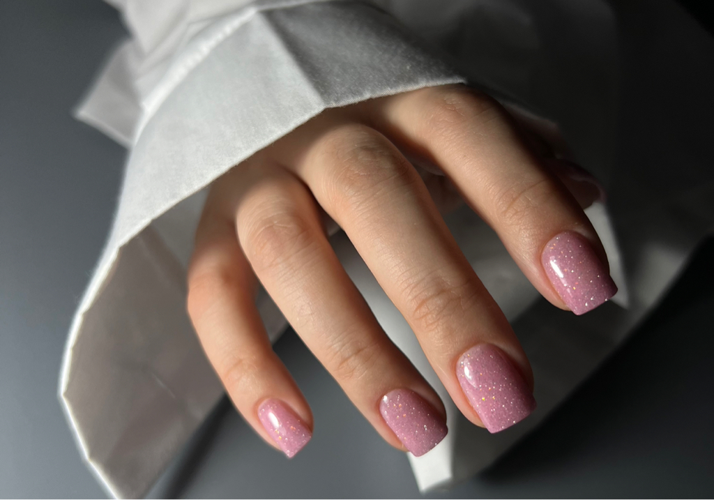 Маникюр аппаратный/комбинированный с покрытием