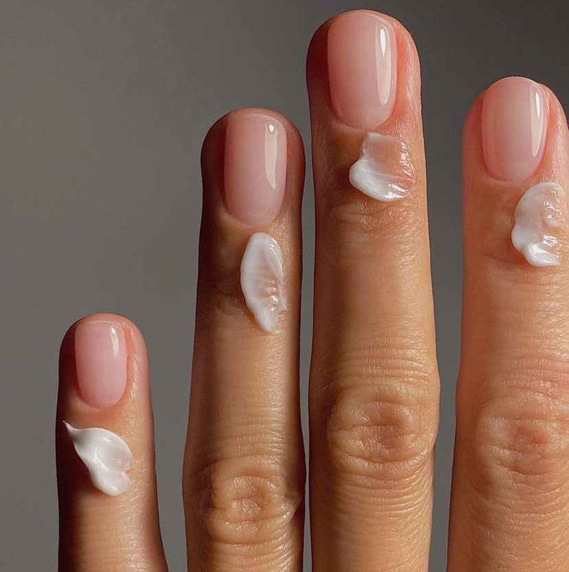 Снятие + гигиенический маникюр/педикюр