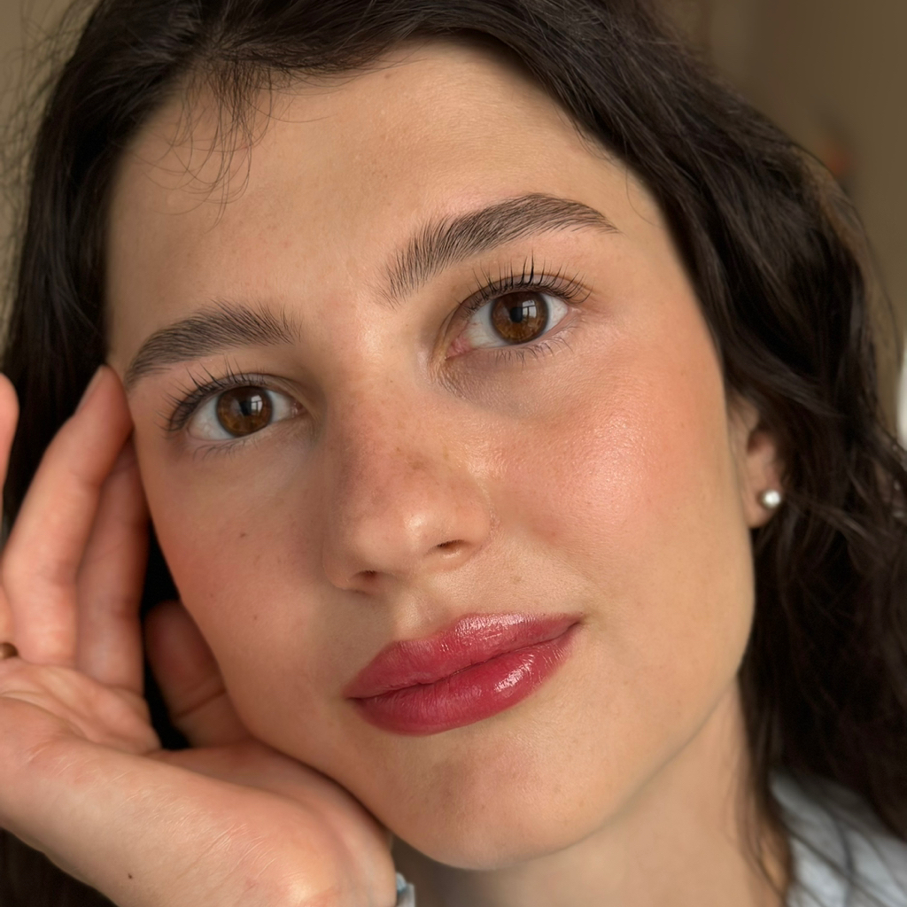 Коррекция бровей (+прореживание)