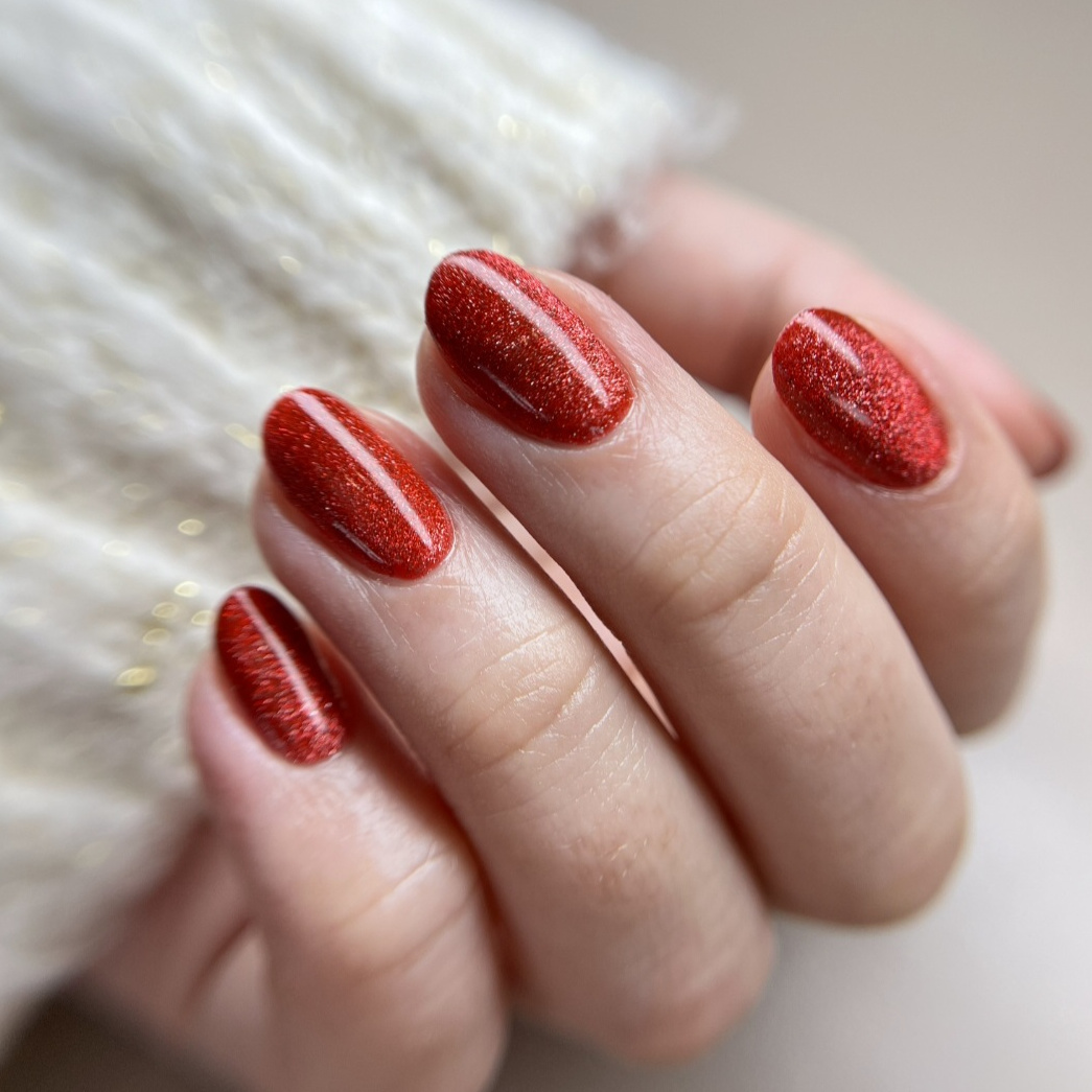 Маникюр с укреплением базой и покрытием гель-лак