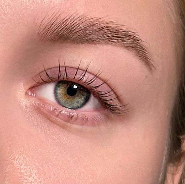 Окрашивание ресниц