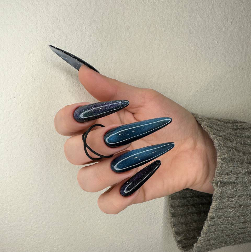 Экстремально длинные ногти (VIP-мастер)