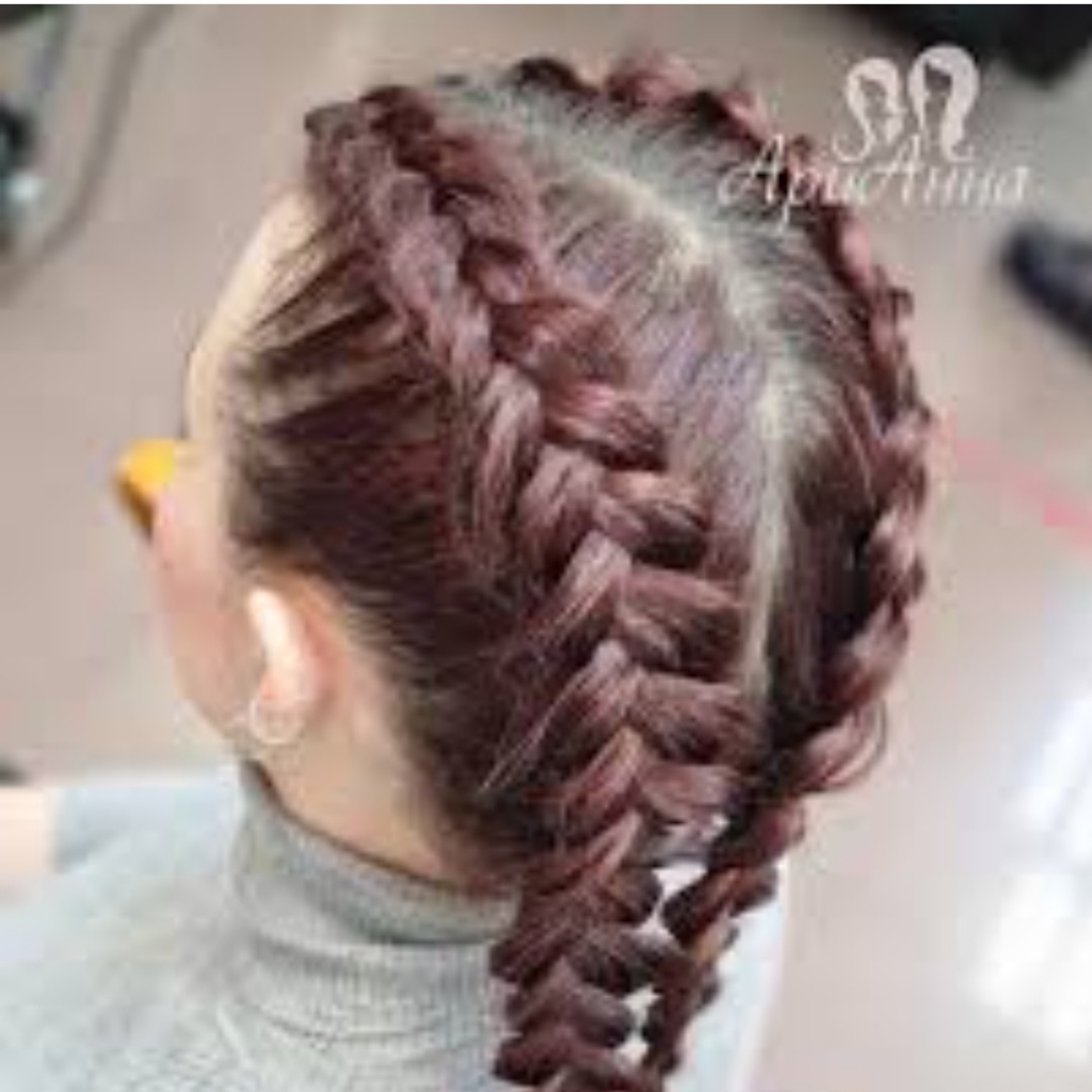 Плетение кос сложное