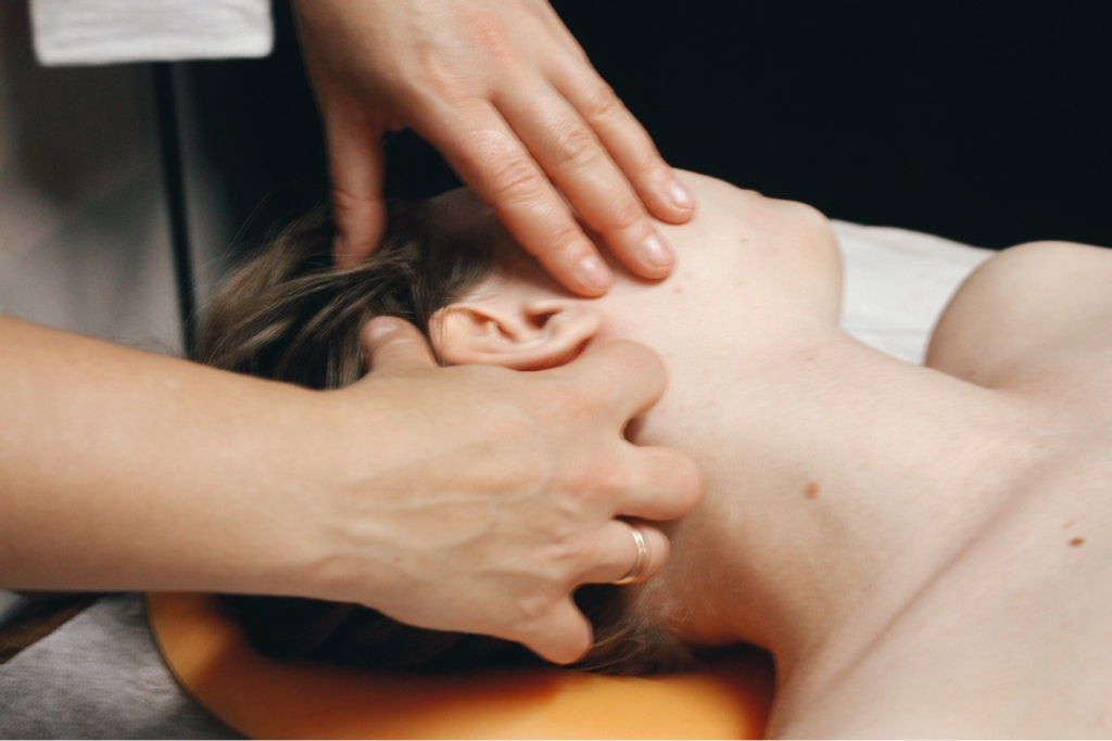 МАССАЖ ЛИЦА