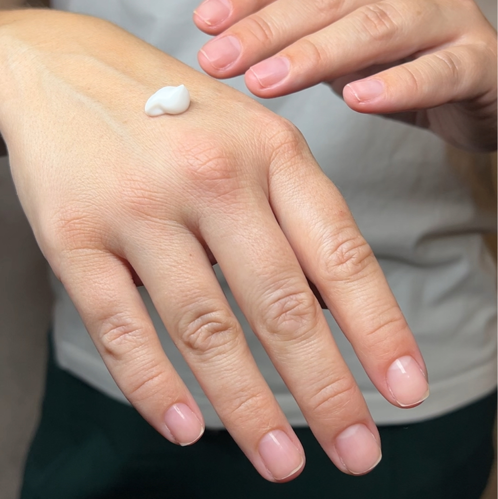 Маникюр без покрытия