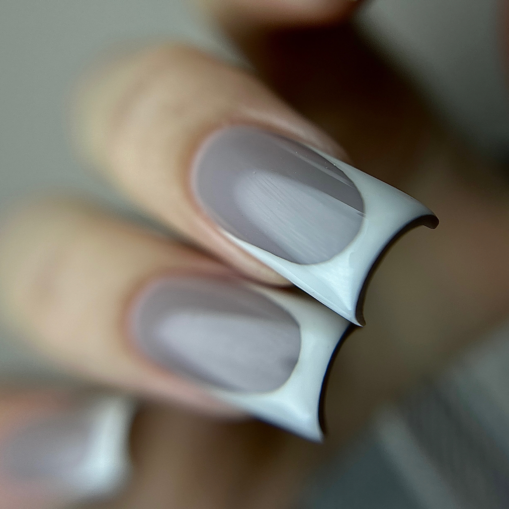 Маникюр с покрытием MAXI