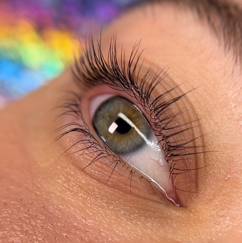 Двойное ламинирование (верхних и нижних) ресниц с окрашиванием