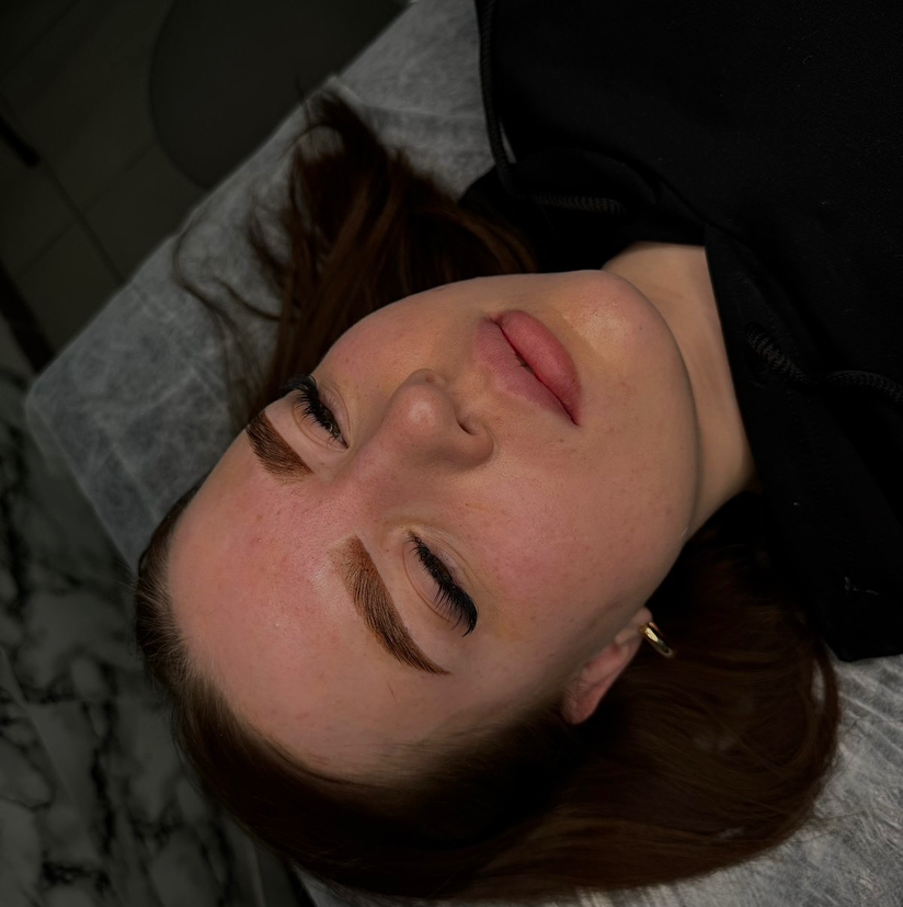 Перманент бровей/губ(коррекция через месяц)