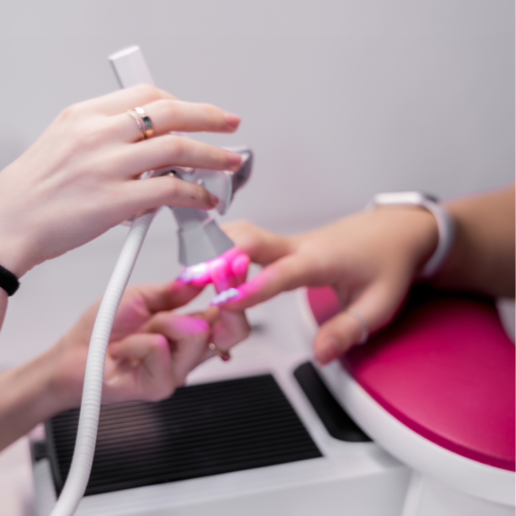 пакет "НАРАЩИВАНИЕ НОГТЕЙ"