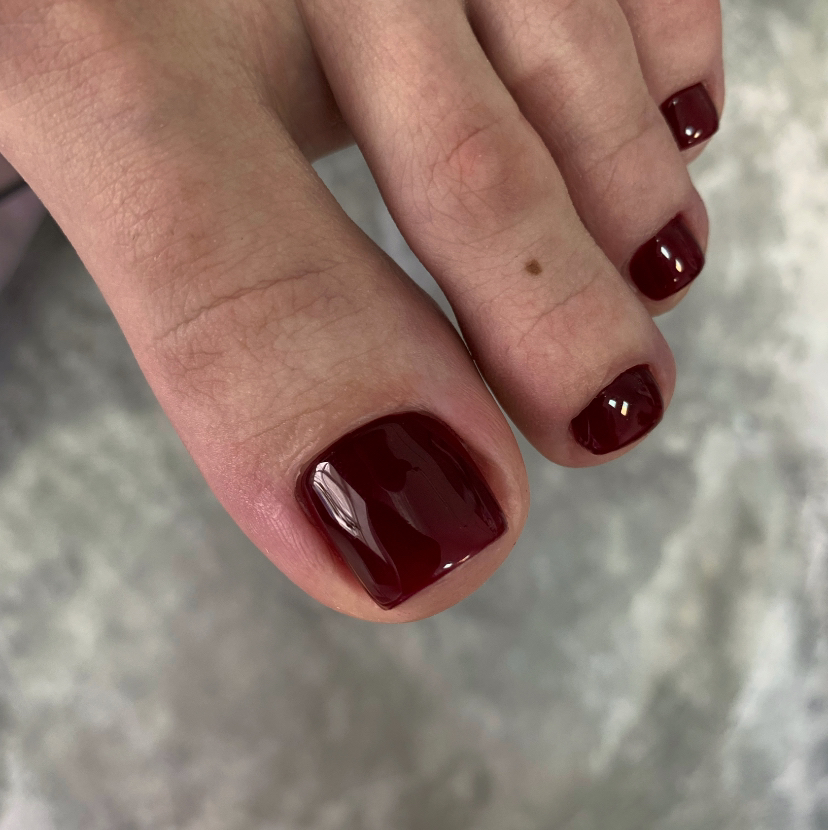 Smart-педикюр с покрытием гель-лаком