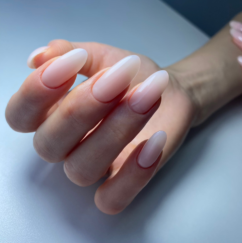 Маникюр с покрытием гельлак (укрепление)