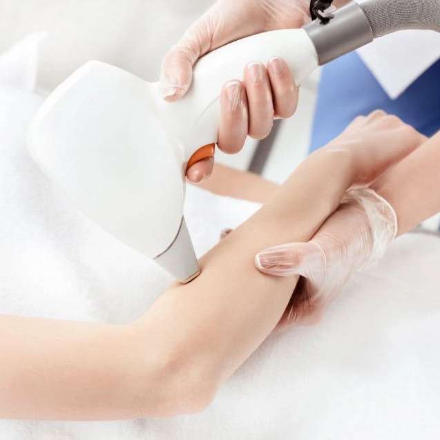 Руки до локтя