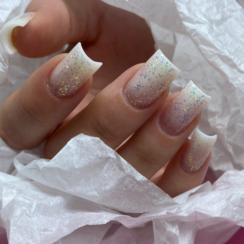 Наращивание ногтей до 3