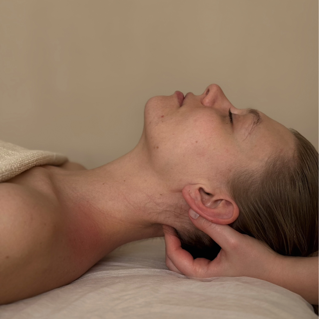 Массаж головы