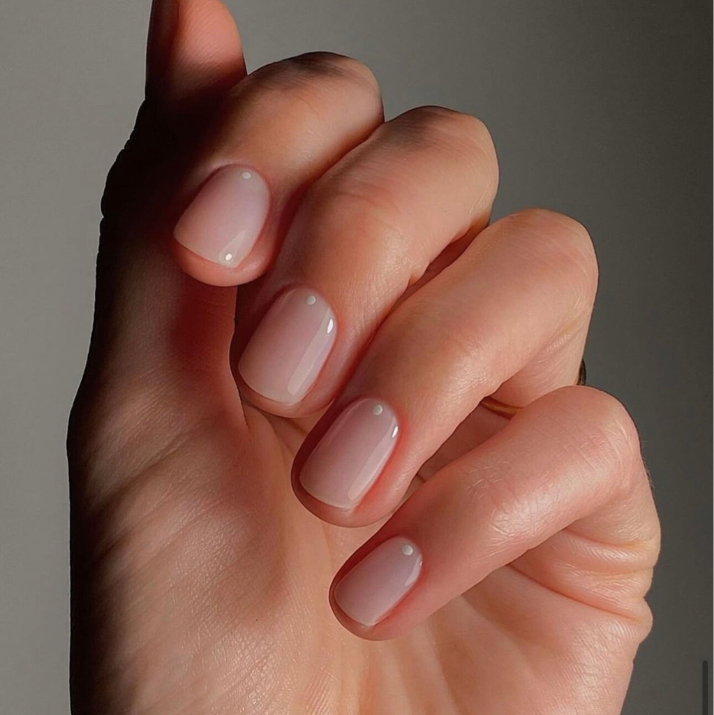 Маникюр комбинированный