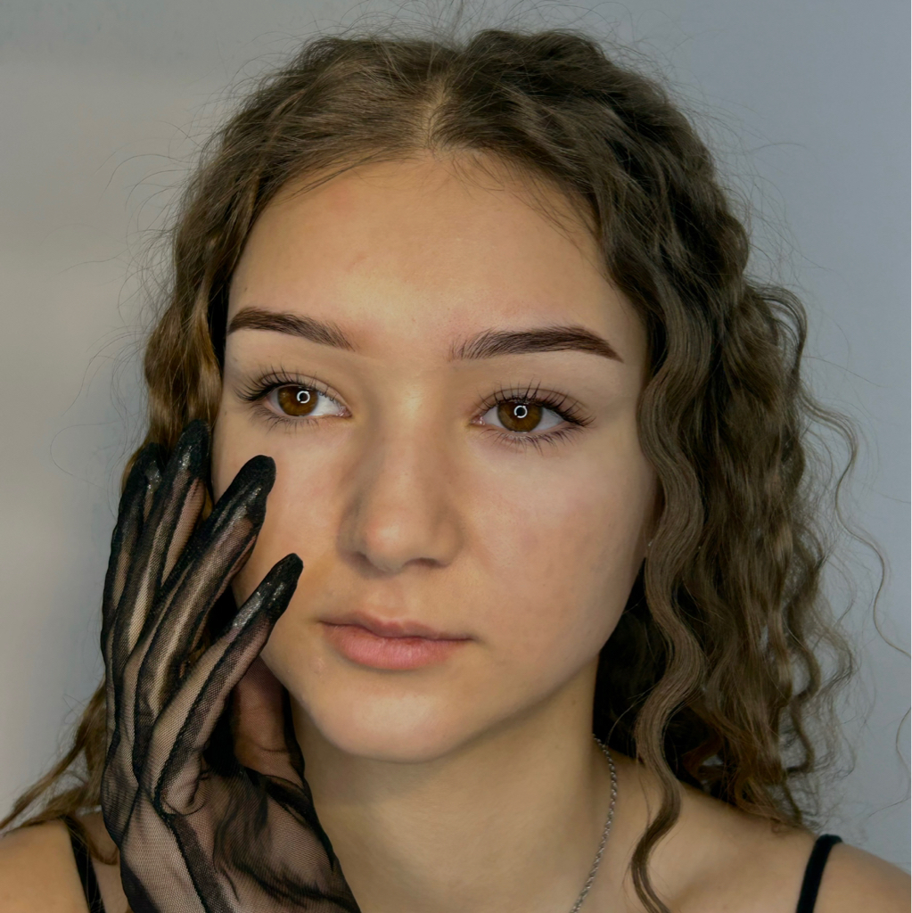 Комплекс ламинирование ресниц+ долговременная укладка бровей с окрашиванием