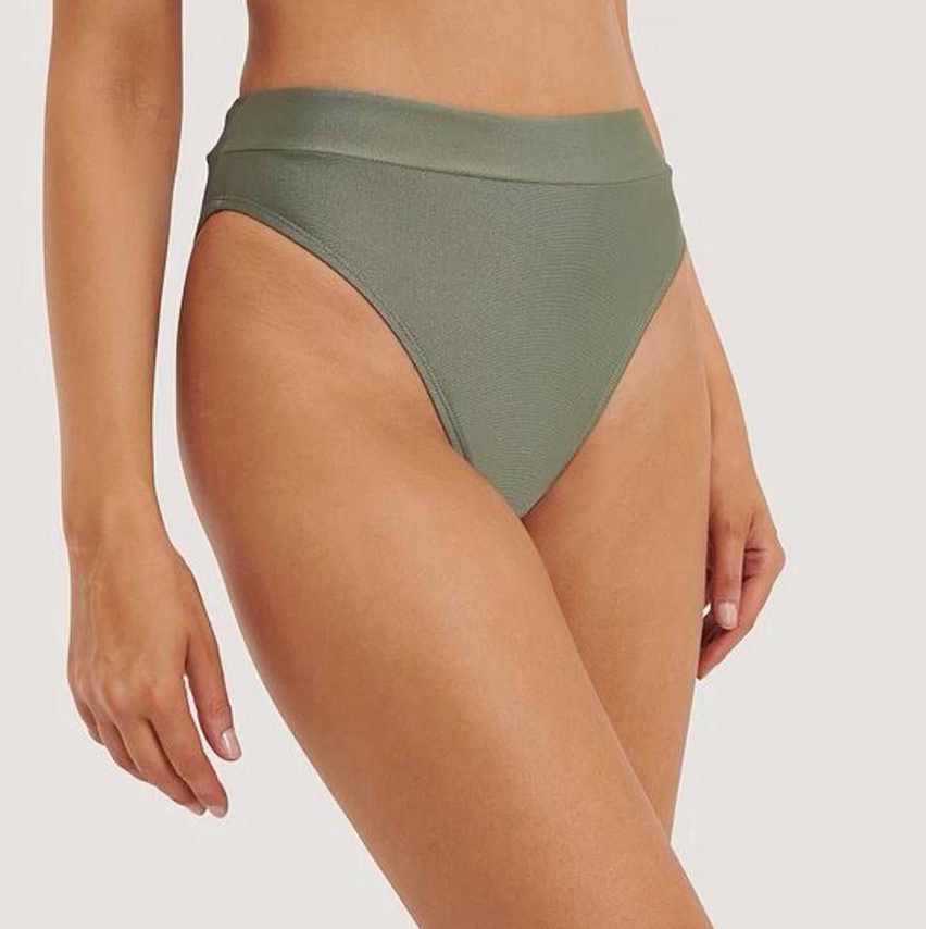 Дипиляция бикини