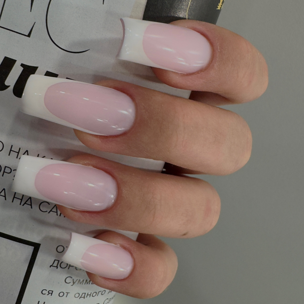 Наращивание ногтей