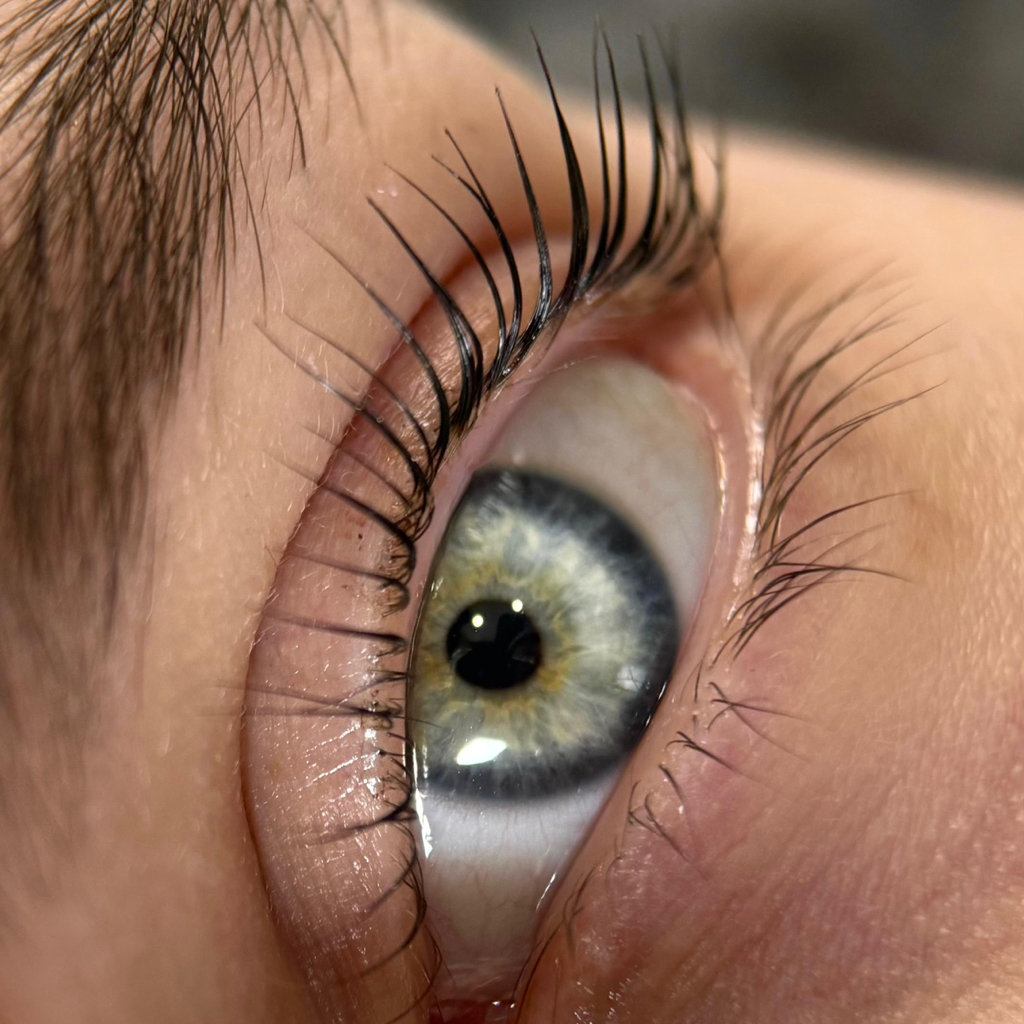 Ламинирование ресниц+окрашивание+ботокс