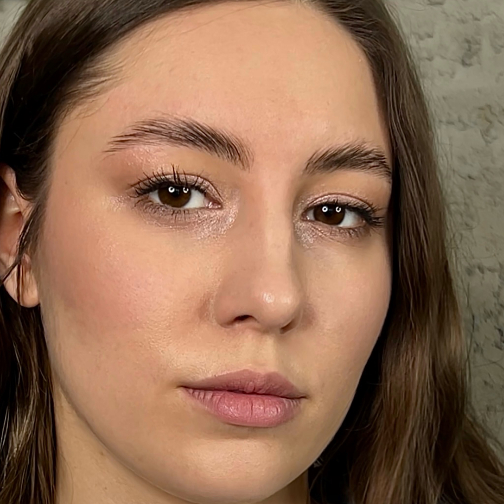 Долговременная укладка бровей