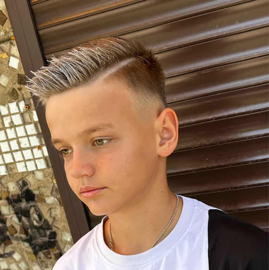 Стрижка школьника