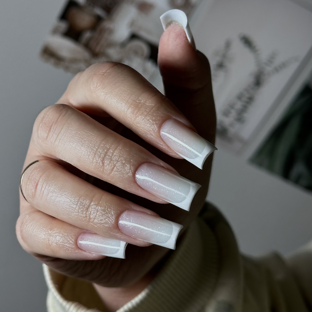 Наращивание ногтей