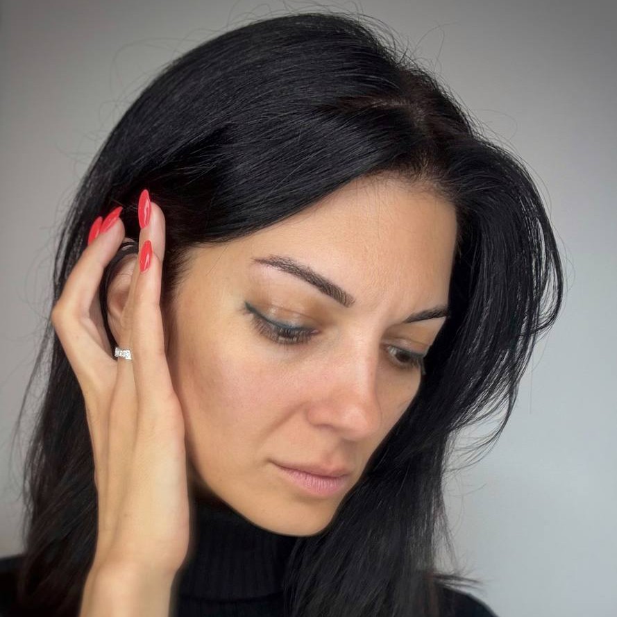 Окрашивание бровей