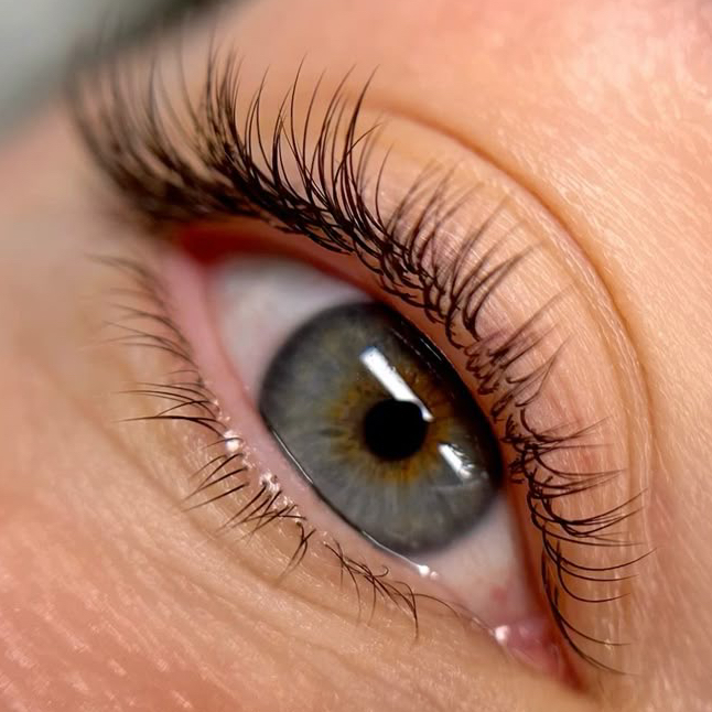 Наращивание ресниц 1D (Мастер)