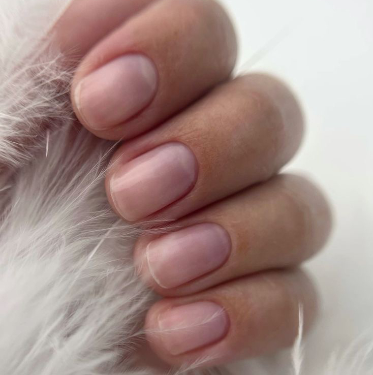 Комбинированный маникюр без покрытия