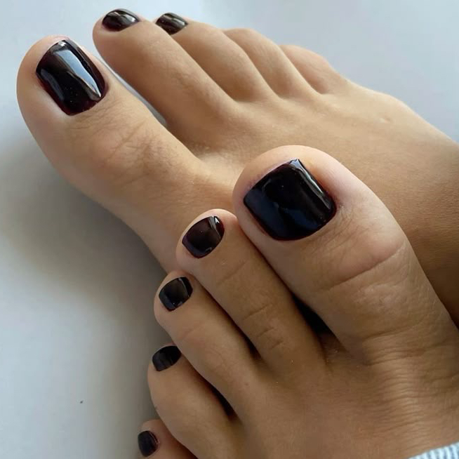 Педикюр полный+лак обычный